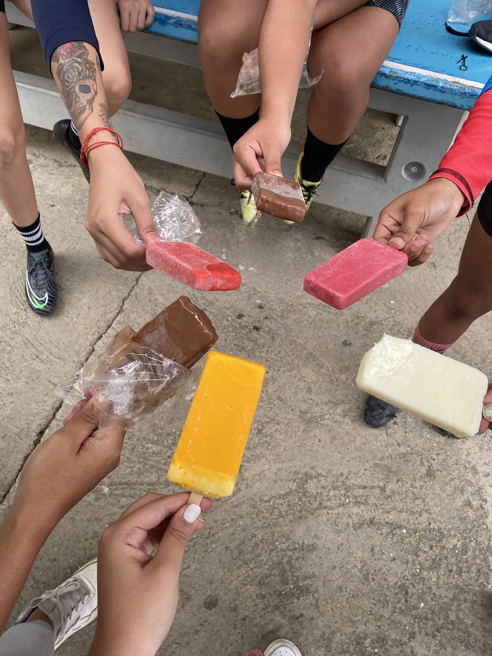 ¿Qué comer y hacer para sentirte mejor? Guía para potenciar tus neurotransmisores